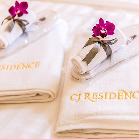 Cj Residence - Opposite Public Bank Centre Point Kota Kinabalu Ngoại thất bức ảnh